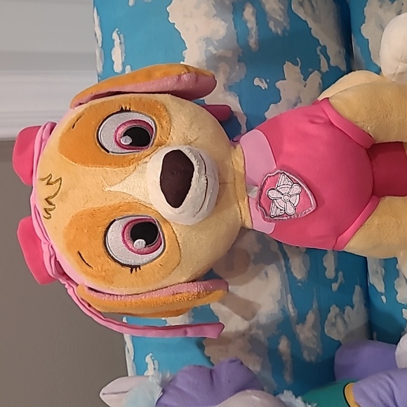 EUC Paw Patrol plush - Picture 3 of 4